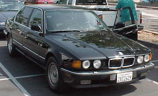 BMW E32 750i