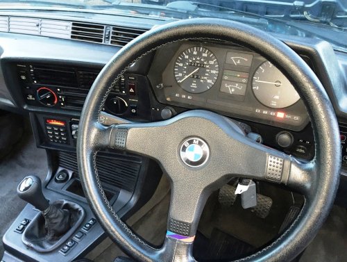 BMW E24 dashboard