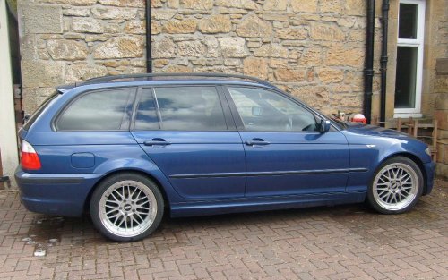 BMW E46 325i touring