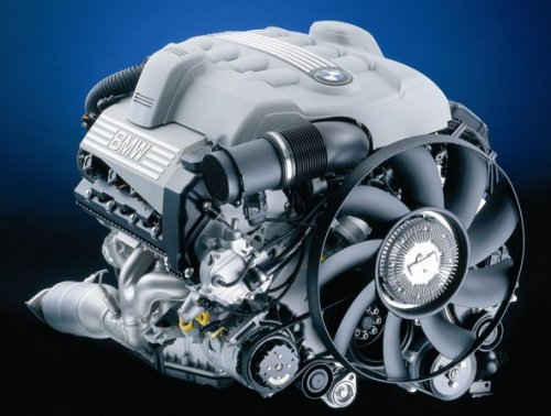 BMW N62 V8 engine