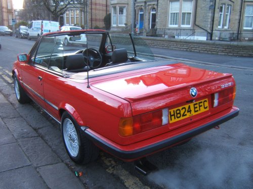 BMW E30 325i cabriolet