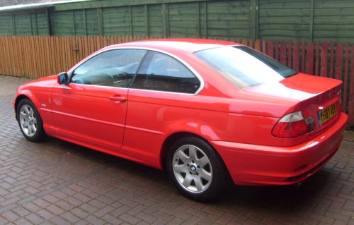 BMW E46 325Ci red