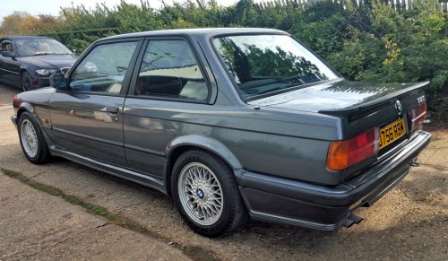 grey BMW E30 325i MTech