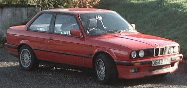 BMW E30 318iS