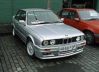 BMW E30 318iS